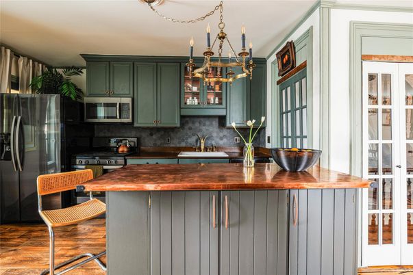 Chandelier, Interior, Kitchen, Wood Texture Flooring