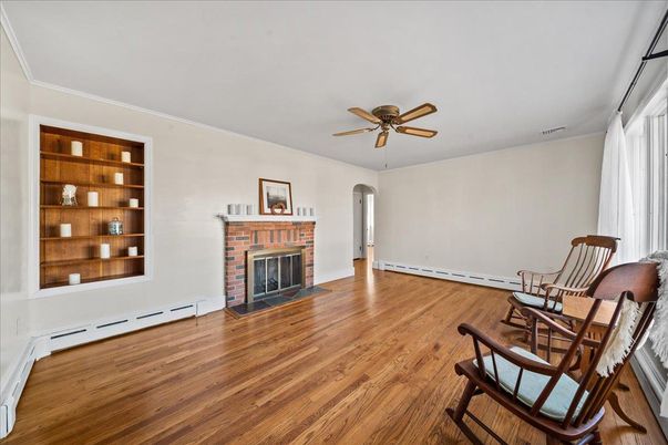 Empty room, Fireplace, Interior, Wood Texture Flooring