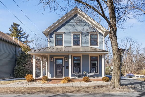 Exterior, Facade, Queen Anne Victorian
