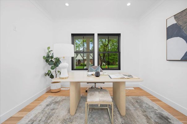 Home Office, Interior, Recessed Lighting, Wood Texture Flooring