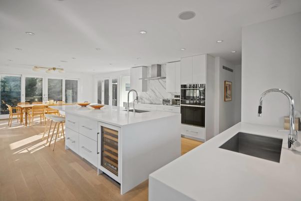 Dining room, Interior, Kitchen, Recessed Lighting, Stainless Steel Appliances, Wood Texture Flooring