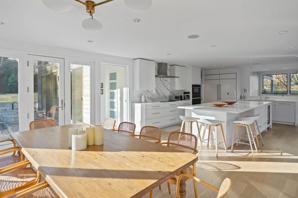 Dining room, Interior, Kitchen, Recessed Lighting, Wood Texture Flooring