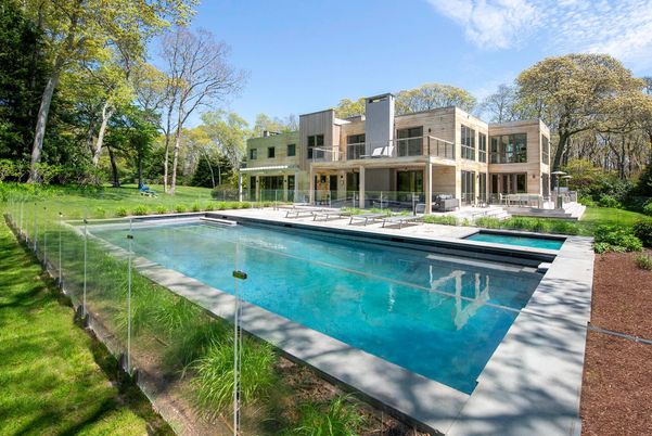 Backyard, Exterior, Pool