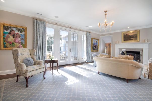 Chandelier, Fireplace, Interior, Living room, Recessed Lighting