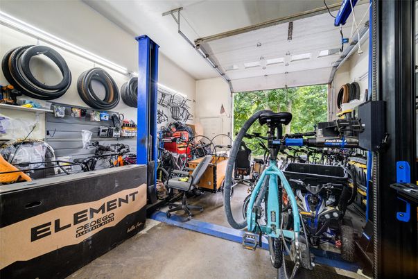Fitness Equipment, Garage, Interior