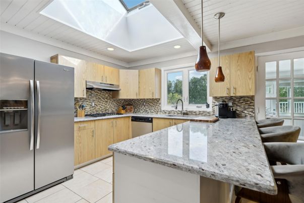 Interior, Kitchen, Pendant Lights, Recessed Lighting, Stainless Steel Appliances