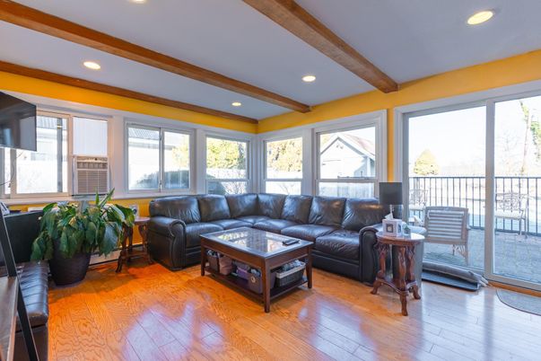 Interior, Living room, Recessed Lighting, Wooden Beams, Wood Texture Flooring