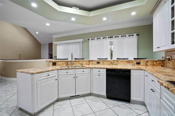 Interior, Kitchen, Recessed Lighting