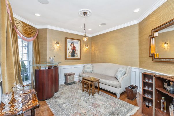 Interior, Pendant Lights, Recessed Lighting, Wood Texture Flooring