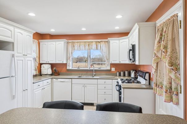 Interior, Kitchen, Recessed Lighting