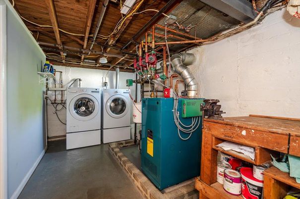 Interior, Washer, Wooden Ceilings
