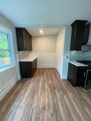 Interior, Kitchen, Recessed Lighting, Wood Texture Flooring