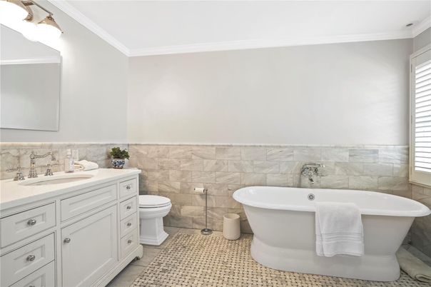 Bathroom, Dual Sink Vanities, Free Standing Baths, Interior