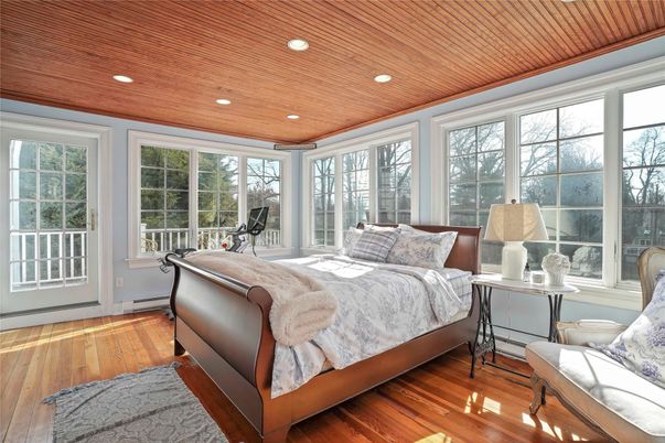 Bedroom, Fitness Equipment, Interior, Recessed Lighting, Wooden Ceilings, Wood Texture Flooring