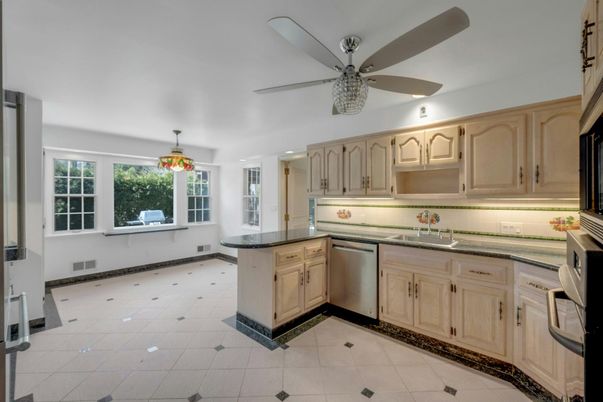 Interior, Kitchen, Recessed Lighting