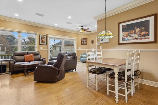 Dining room, Interior, Living room, Pendant Lights, Recessed Lighting, Wood Texture Flooring