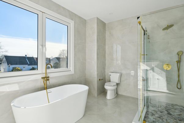 Bathroom, Free Standing Baths, Glass Shower, Interior