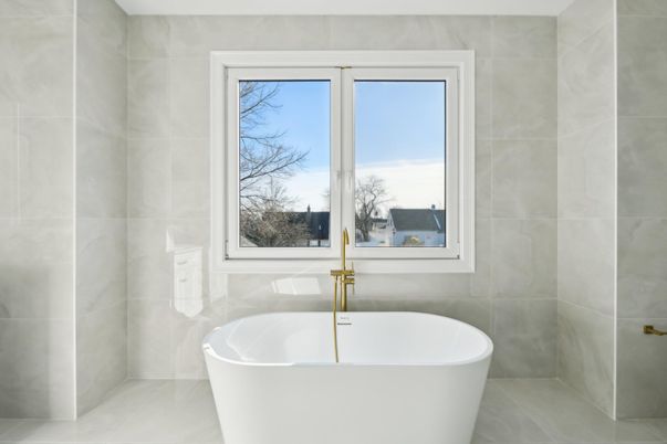 Bathroom, Free Standing Baths, Interior
