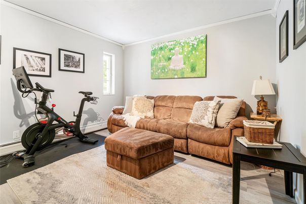 Fitness Equipment, Interior, Living room, Wood Texture Flooring
