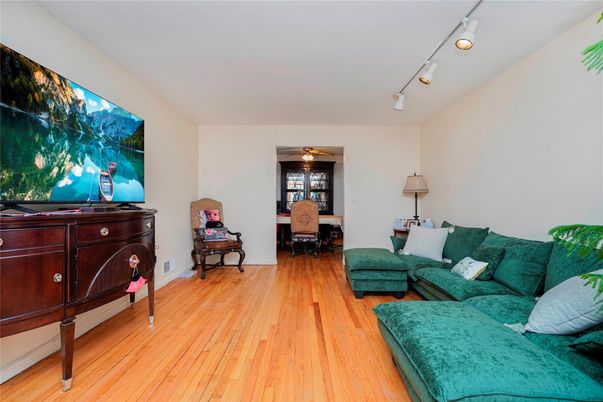 Dining room, Interior, Living room, Wood Texture Flooring