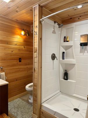 Bathroom, Interior, Recessed Lighting, Wooden Ceilings, Wooden Walls