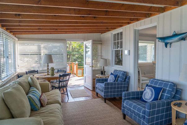 Dining room, Interior, Living room, Wooden Beams, Wooden Ceilings, Wood Texture Flooring