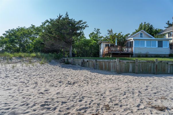 Backyard, Exterior, Lake