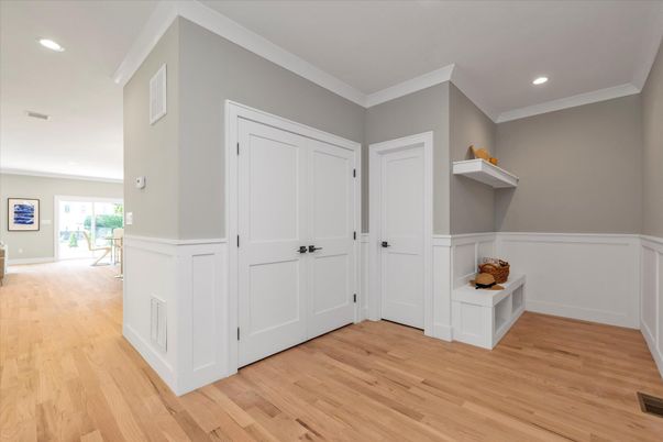 Interior, Recessed Lighting, Wood Texture Flooring