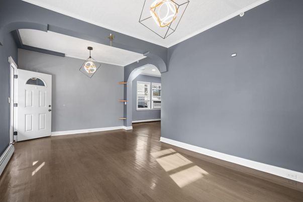 Empty room, Interior, Pendant Lights, Wood Texture Flooring