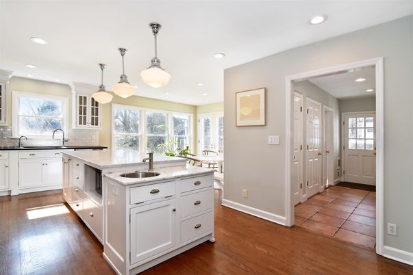 Interior, Kitchen, Pendant Lights, Recessed Lighting, Wood Texture Flooring