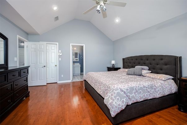 Bedroom, Interior, Recessed Lighting, Wood Texture Flooring