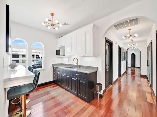 Interior, Kitchen, Pendant Lights, Wood Texture Flooring