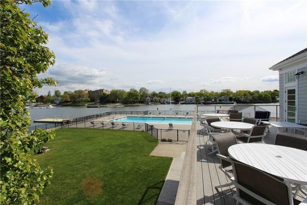 Exterior, Pool, Water