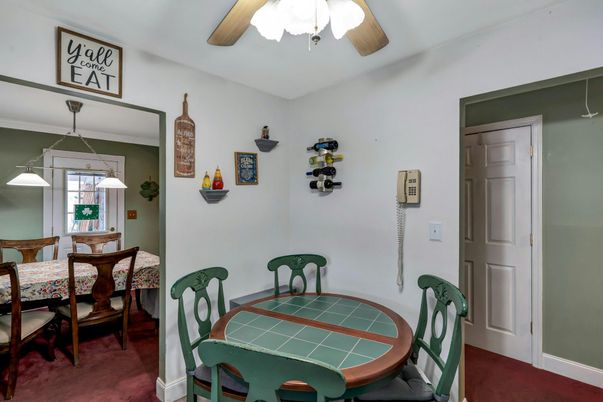 Dining room, Interior, Pendant Lights