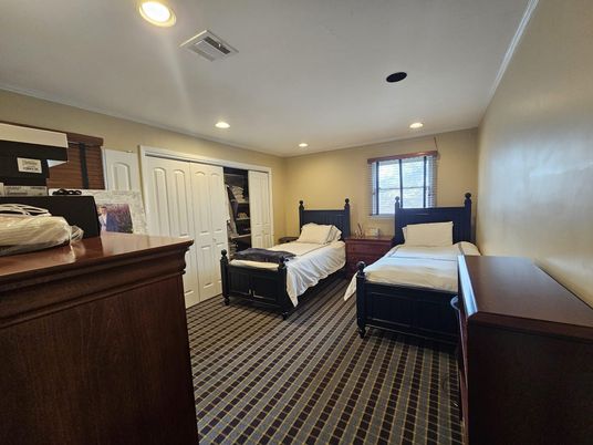 Bedroom, Interior, Recessed Lighting