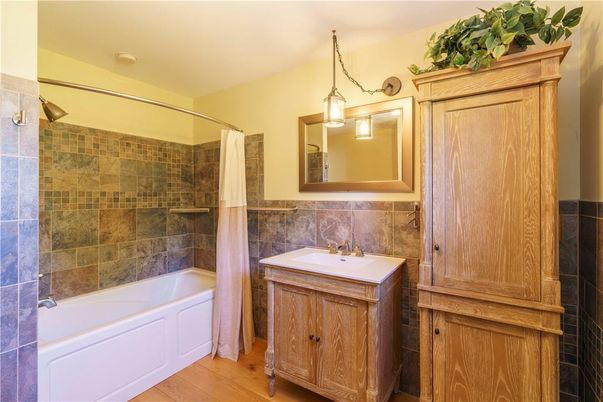 Bathroom, Interior, Pendant Lights, Wood Texture Flooring