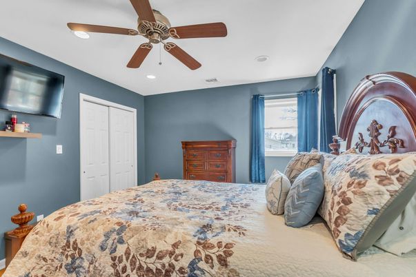 Bedroom, Interior, Recessed Lighting