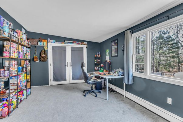 Home Office, Interior
