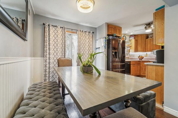 Dining room, Interior, Kitchen, Recessed Lighting, Wood Texture Flooring