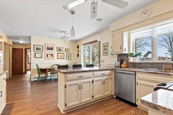 Dining room, Interior, Kitchen, Pendant Lights, Wood Texture Flooring