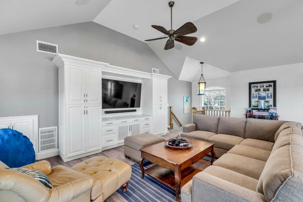 Interior, Living room, Pendant Lights, Recessed Lighting, Wood Texture Flooring