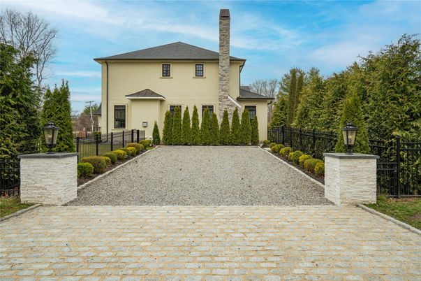 Backyard, Exterior, Facade, French Provincial