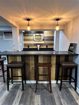 Interior, Pendant Lights, Wood Texture Flooring