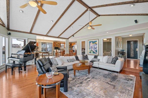 Dining room, Interior, Living room, Piano, Recessed Lighting, Wood Texture Flooring