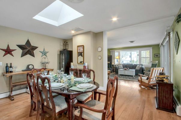 Dining room, Interior, Living room, Recessed Lighting, Wood Texture Flooring