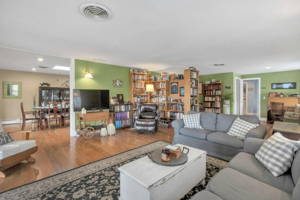 Dining room, Interior, Living room, Recessed Lighting, Wood Texture Flooring