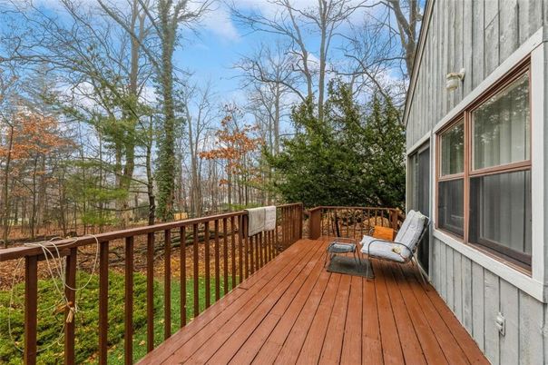 Exterior, Wood Texture Flooring