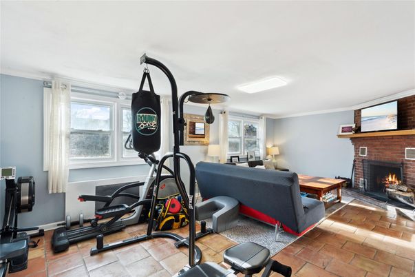 Fireplace, Fitness Equipment, Interior