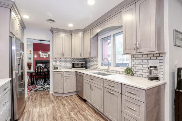 Dining room, Interior, Kitchen, Recessed Lighting, Stainless Steel Appliances, Wood Texture Flooring