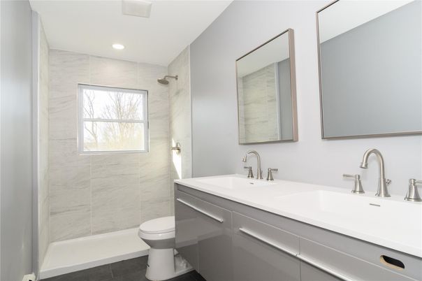 Bathroom, Interior, Marble Walls, Recessed Lighting